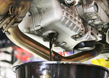 Как проверить масло в двигателе рено клио